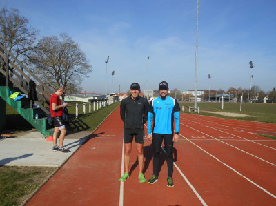 3 x 2000 à allure spé 10km pour Phil et 4 x 2000 au seuil pour Kévin