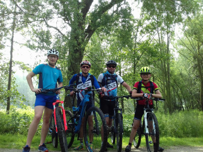 Groupe Entrainement vélo jeunes et adultes