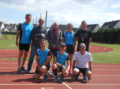 Une séance vma + ema , réussie à la perfection par nos triathlètes .Un grand bravo.