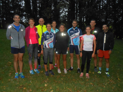 Un séance difficile pour nos triathlètes ce lundi. Il manque Magali et Stéphane sur la photo